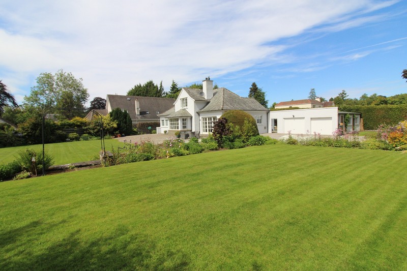 10 Drummond Crescent, Drummond, Inverness. IV2 4QR