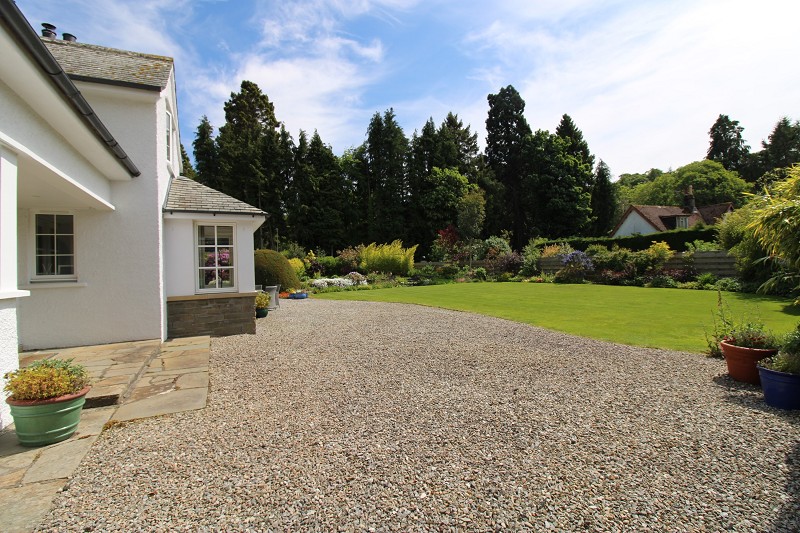 10 Drummond Crescent, Drummond, Inverness. IV2 4QR