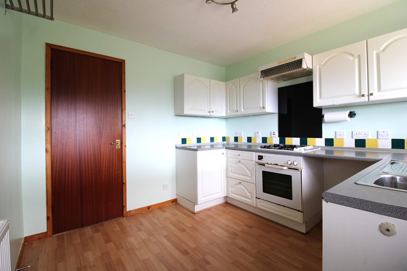 14 Towerhill Place, Cradlehall, Inverness. IV2 5FN