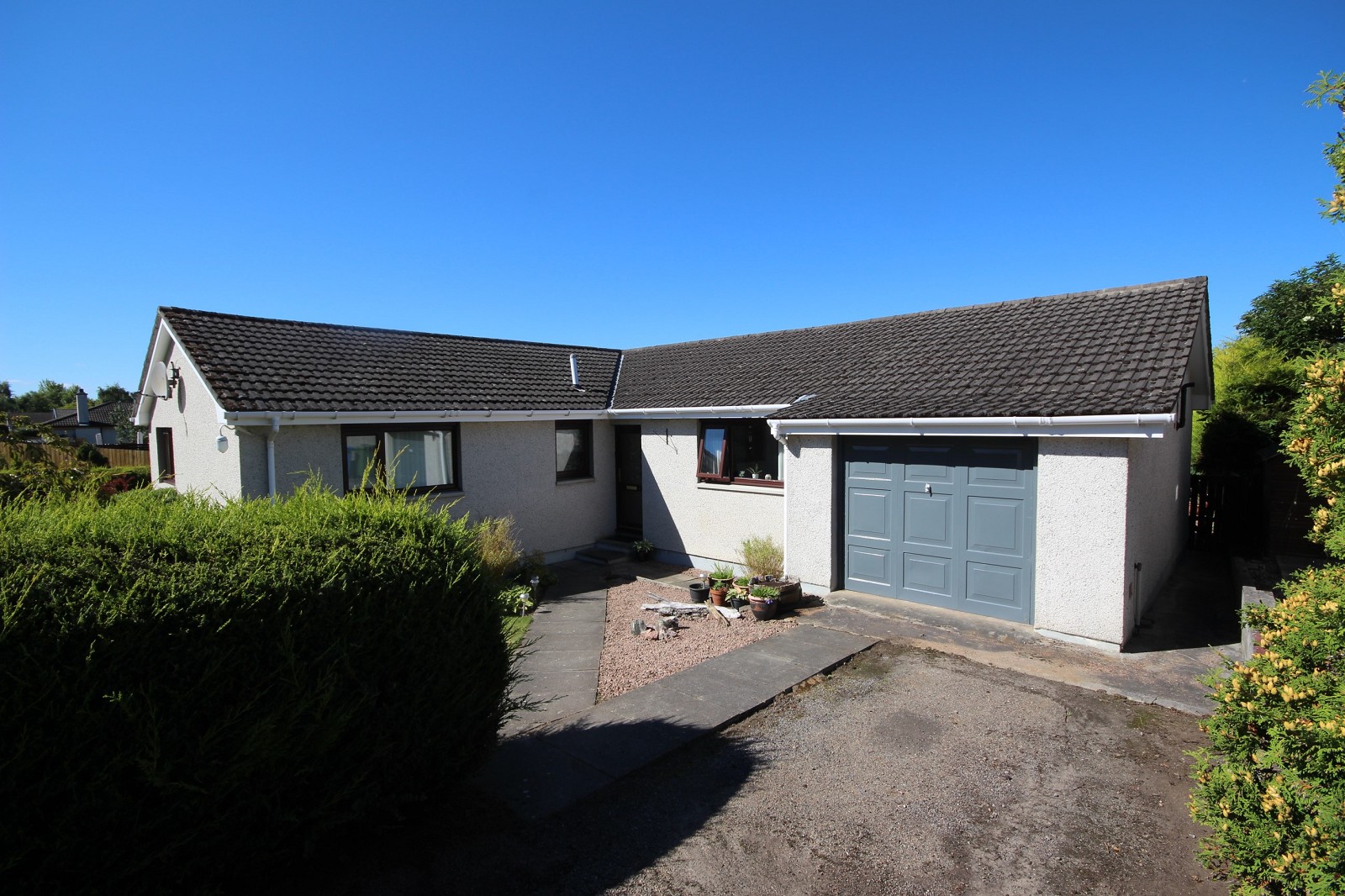 9 Burn Brae Terrace, Westhill, Inverness. IV2 5HD