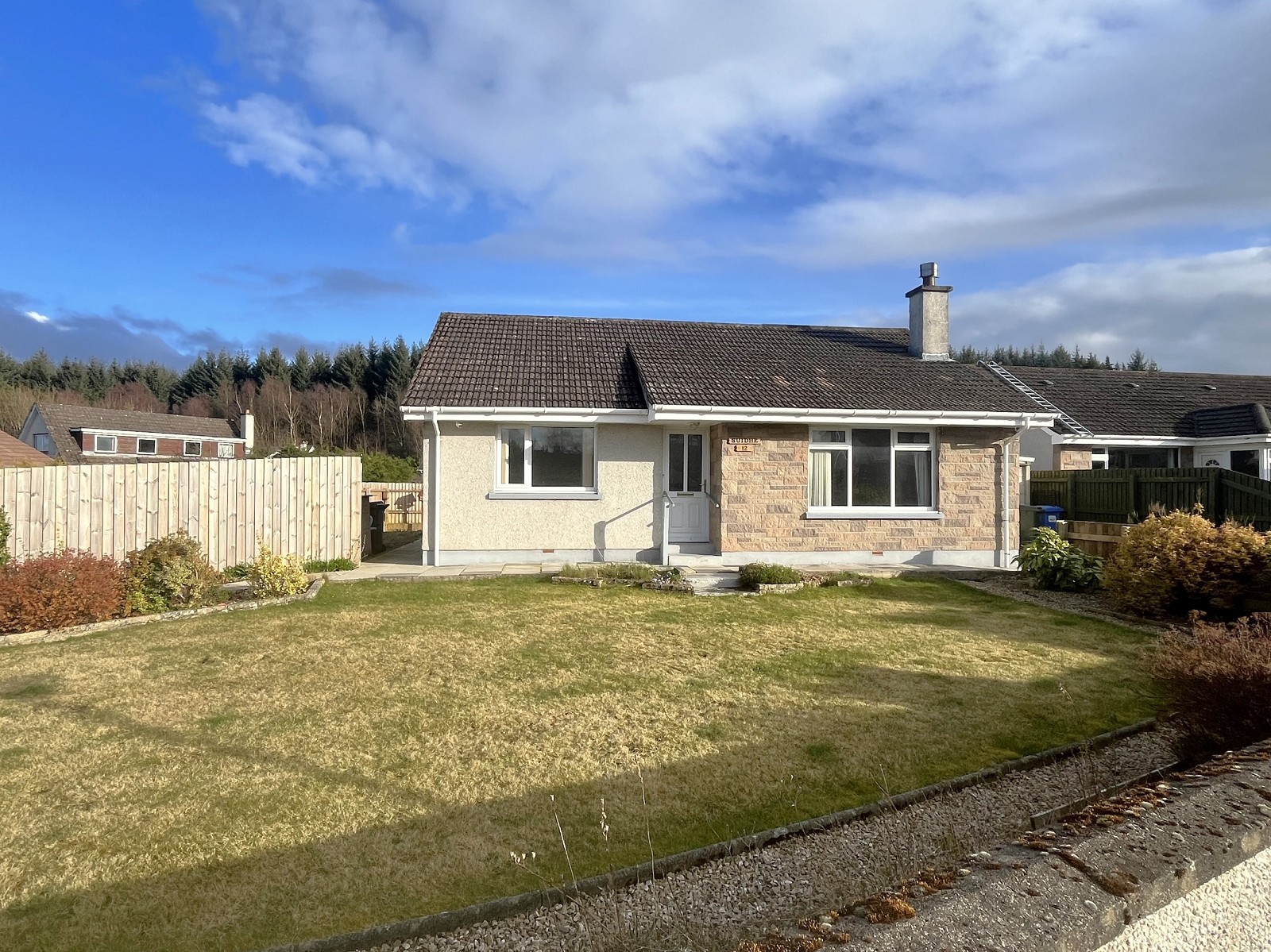 12 Moray Drive, Balloch, Inverness. IV2 7HS