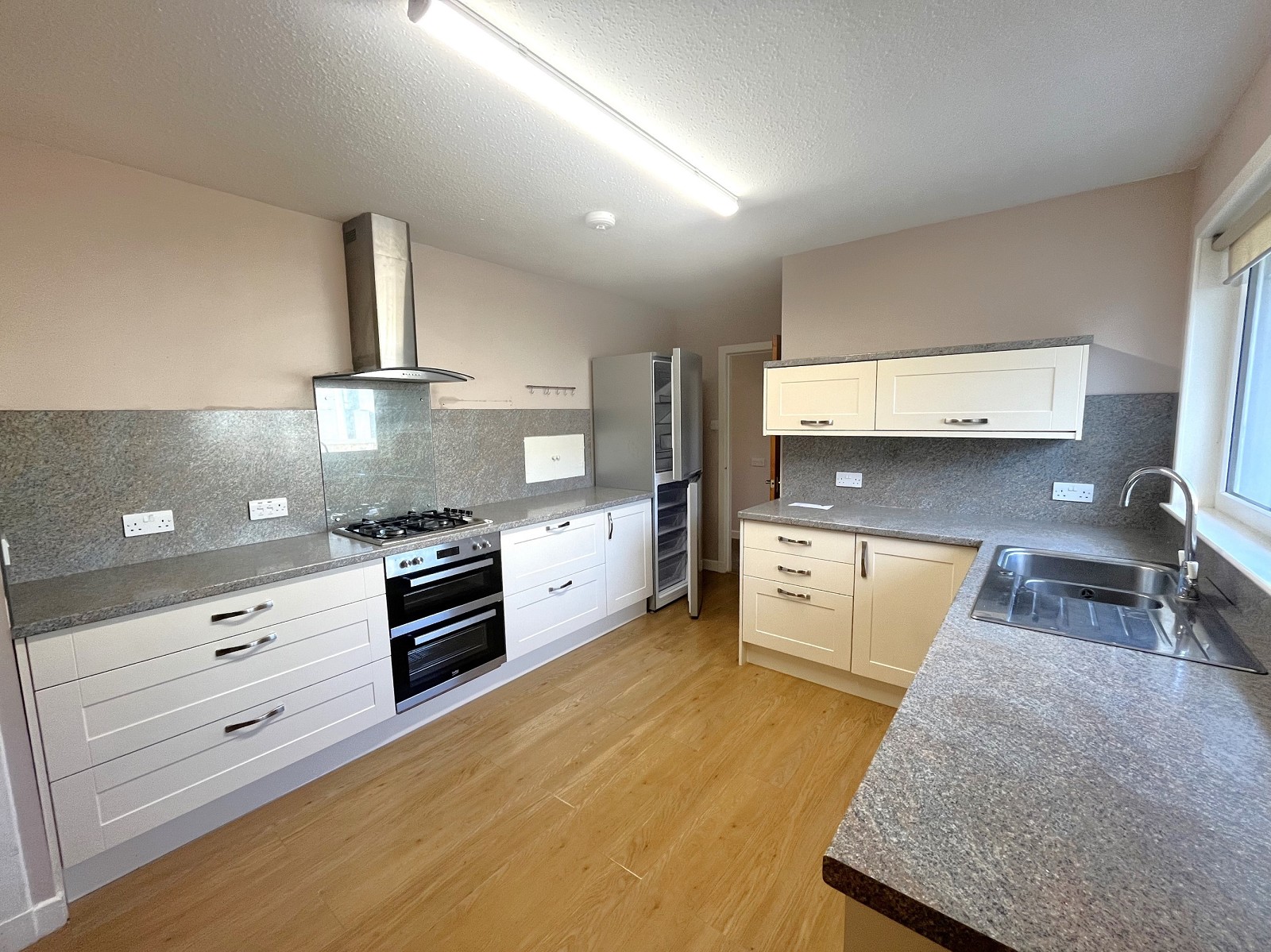 12 Moray Drive, Balloch, Inverness. IV2 7HS