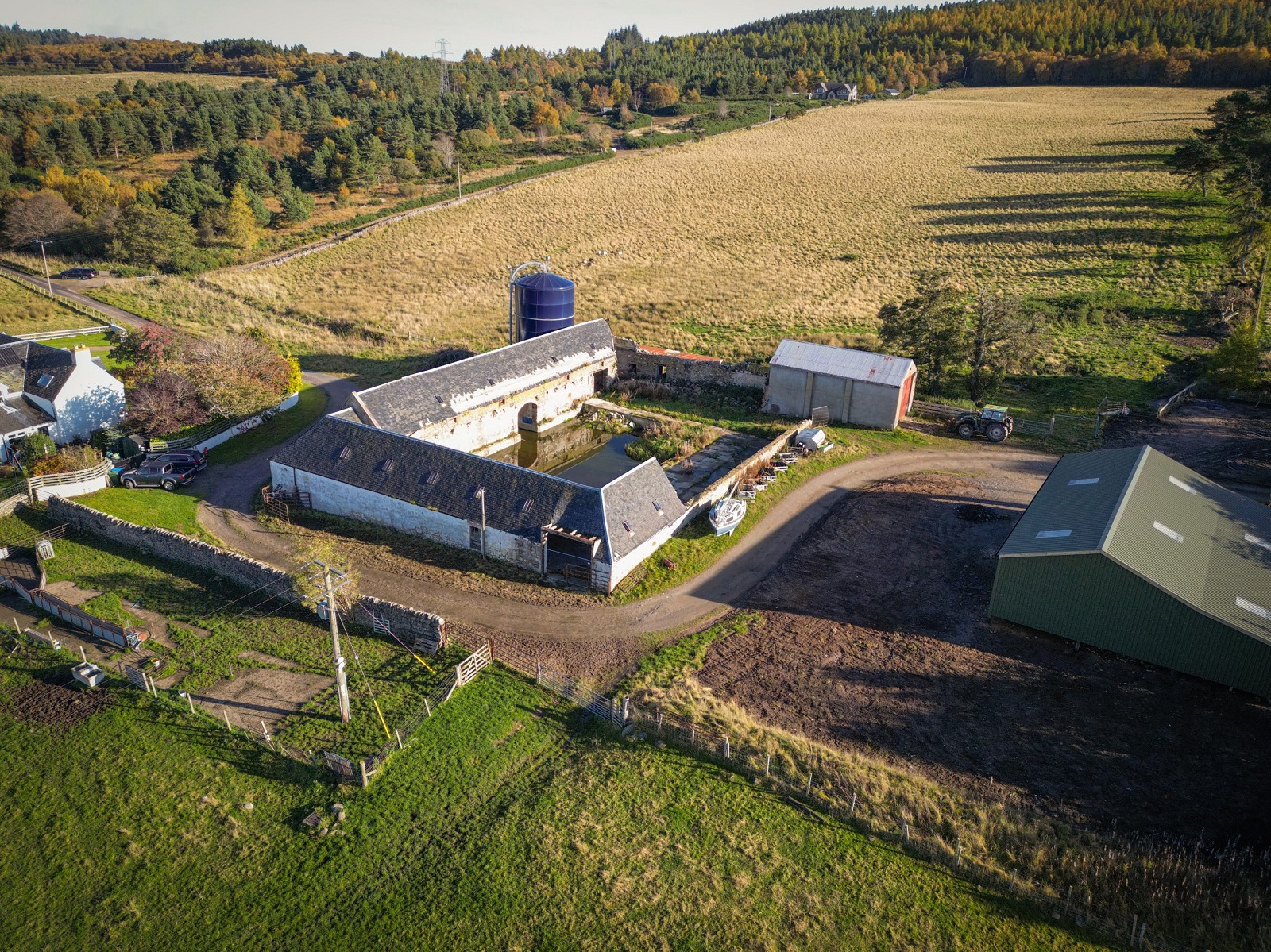Ladystone Steading, Bunchrew, Inverness. IV3 8TB