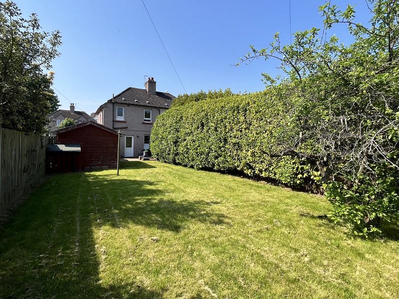 33 Lindsay Avenue, Dalneigh, Inverness. IV3 5ET