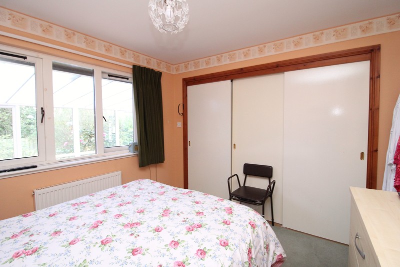 81 Castlehill Gardens, Cradlehall, Inverness. IV2 5DJ