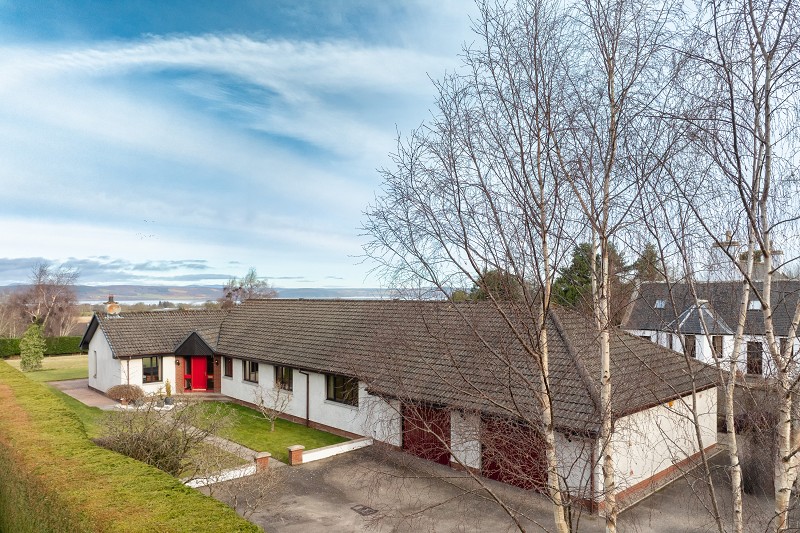 Sarian Caulfield Road North, Cradlehall, Inverness, IV2 5NG