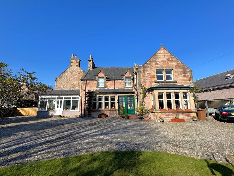 Kinkell House, 11 Old Edinburgh Road, Crown, Inverness. IV2 3HF