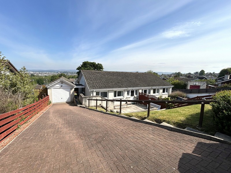 11 Kennedy Drive, Scorguie, Inverness,  IV3 8QR