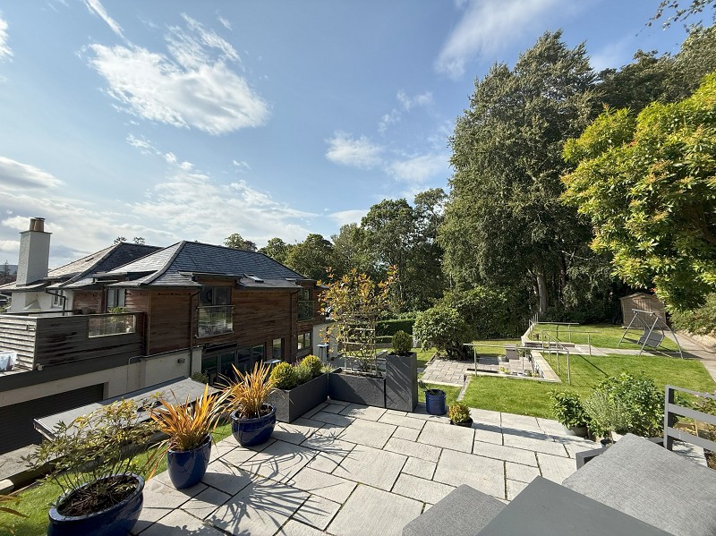 16 Drummond Circus, Drummond, Inverness. IV2 4QP