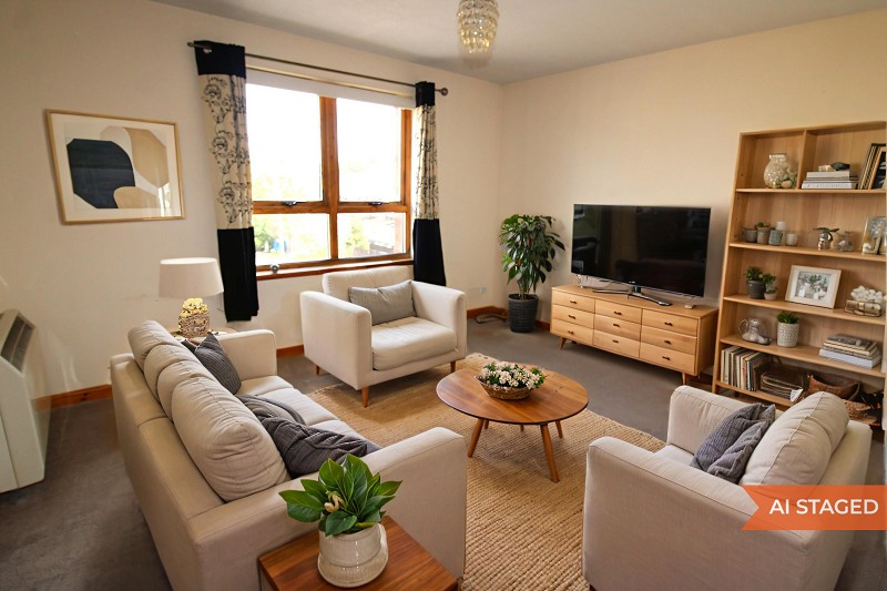 43 Alltan Place, Culloden, Inverness. IV2 7TB